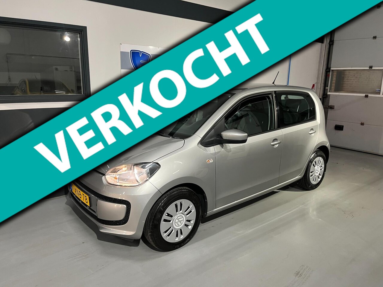 Volkswagen Up! - 1.0 move up! Automaat|Navi|Airco - AutoWereld.nl