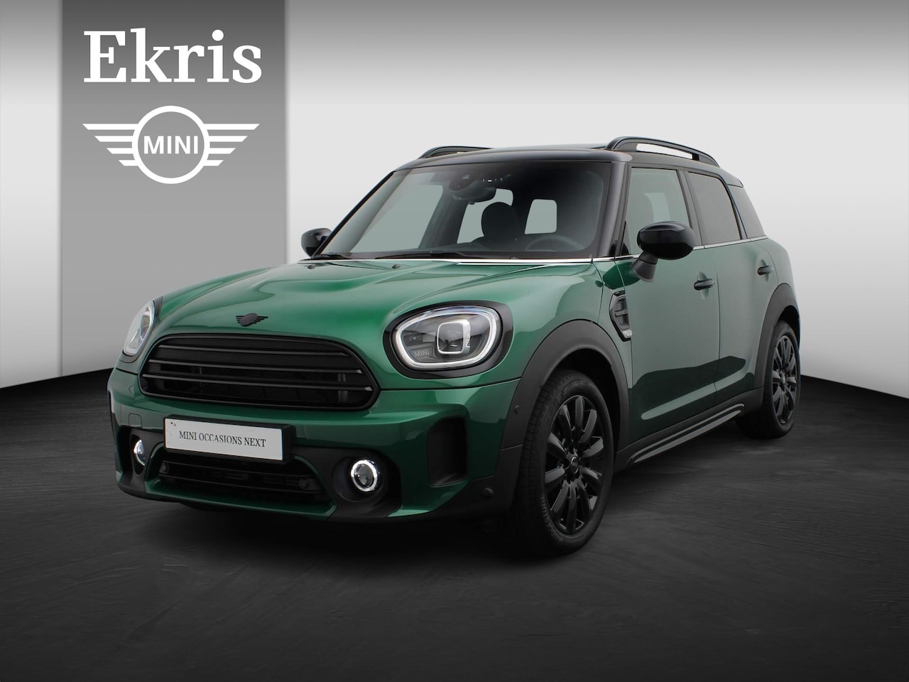 MINI Countryman - Cooper Classic + Glazen panoramadak + ACC + Park Assistant + Achteruitrijcamera + Driving - AutoWereld.nl