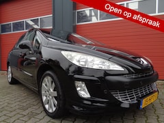 Peugeot 308 - 1.6 THP XT Pano-Dak Clima Cruise Leer 124DKm NAP NL-Auto 6-BAK