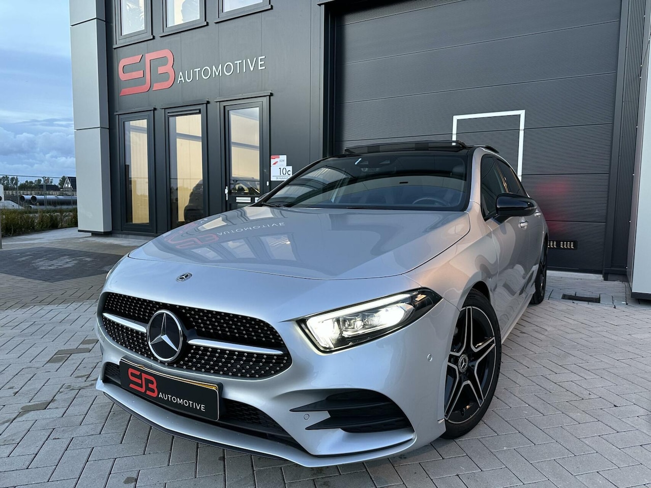 Mercedes-Benz A-klasse - 180 Business Solution AMG 180 Business Solution AMG - AutoWereld.nl