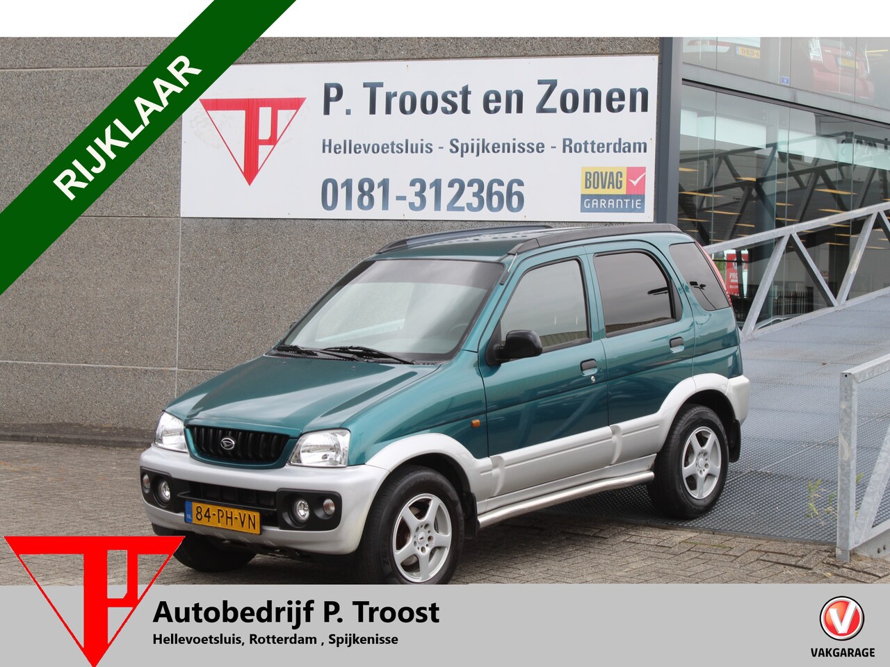 Daihatsu Terios - 1.3 SXE Orig. Ned. Auto Airco/Stuurbekrachtiging/Trekhaak/Sidebars/Centrale vergrendeling/ - AutoWereld.nl