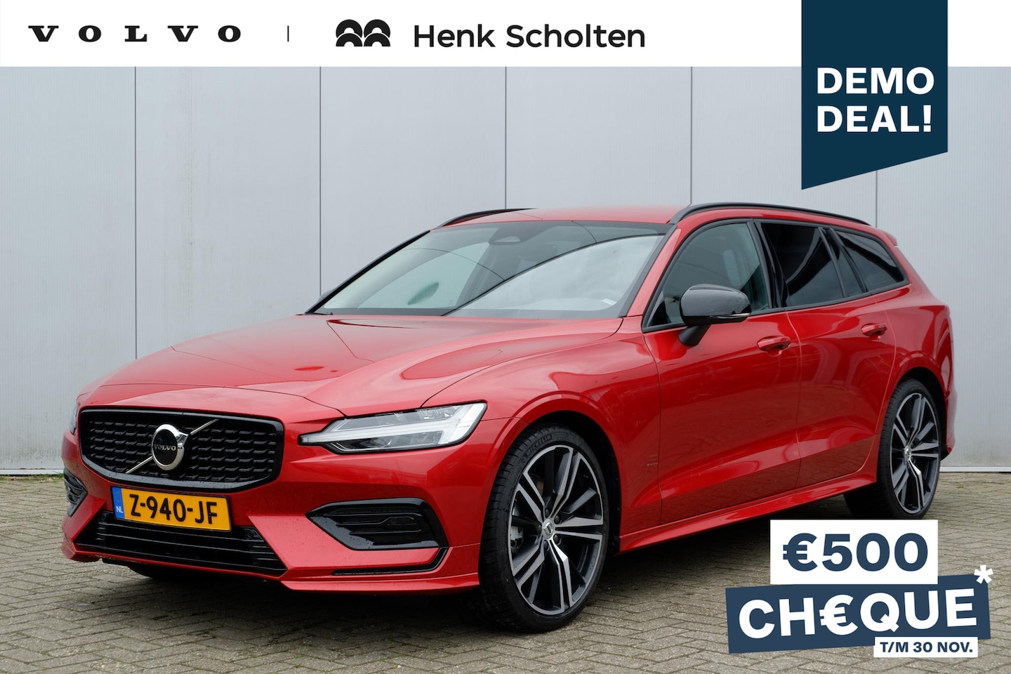 Volvo V60 - B3 AUT7 163PK Essential Edition, 20" Lichtmetalen velgen, Exterieur styling Kit, Adaptieve - AutoWereld.nl