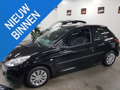 Peugeot 206 - 1100i 3 DEURS AIRCO