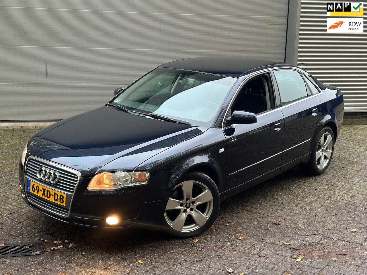 Audi A4 Limousine - 1.8 Turbo Advance / NETTE AUTO / NAP / DEALER ONDERHOUDEN - AutoWereld.nl