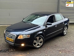 Audi A4 Limousine - 1.8 Turbo Advance / NETTE AUTO / NAP / DEALER ONDERHOUDEN