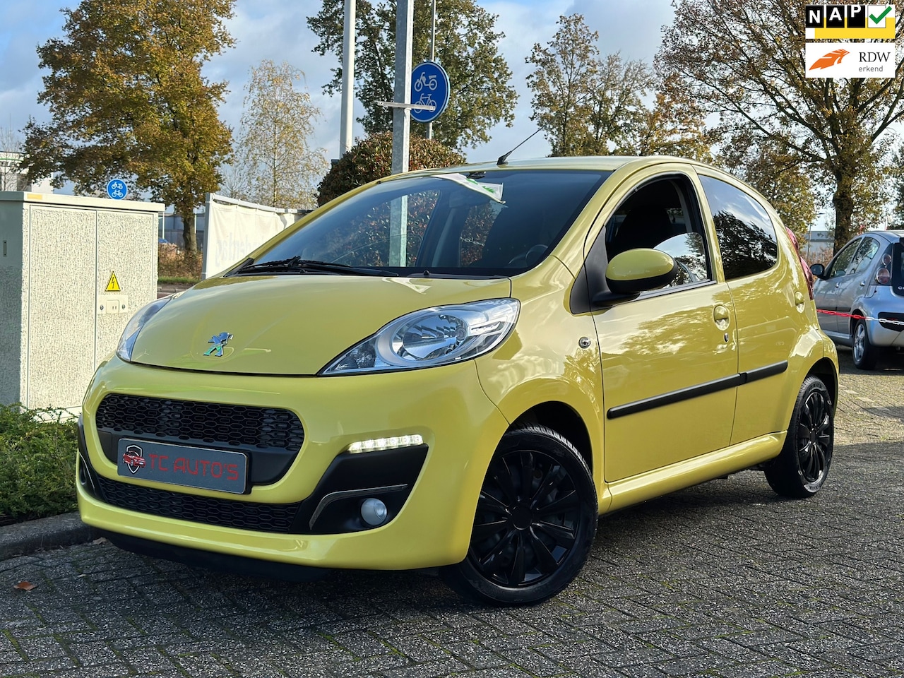 Peugeot 107 - 1.0 Active FACELIFT LED AIRCO 2E EIGENAAR - AutoWereld.nl