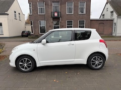 Suzuki Swift - 1.3 COMFORT AIRCO KEYLESS ENTRY VERWARMDE STOELEN BTW AUTO