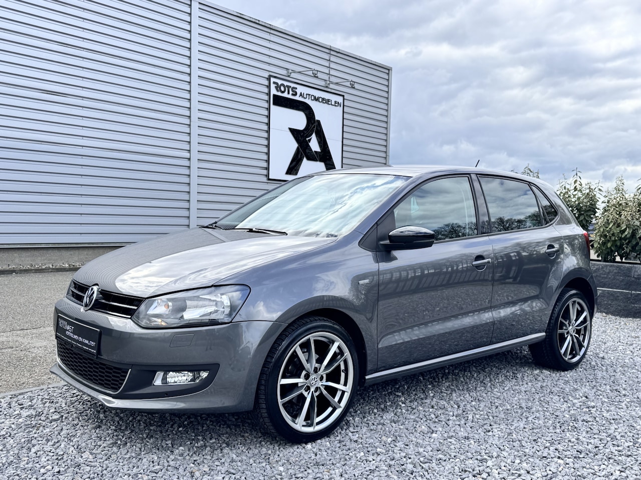 Volkswagen Polo - 1.2 BlueMotion Match Clima|Cruis|PDC Grijs - AutoWereld.nl