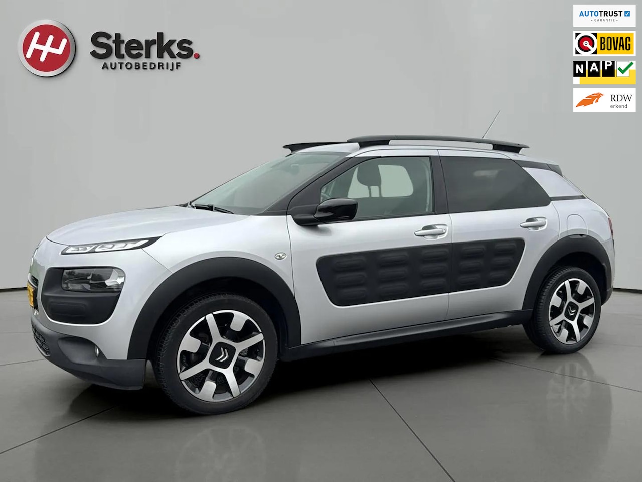 Citroën C4 Cactus - 1.2 PureTech Shine CAMERA 17"LM VELGEN CLIMAAT CONTROL NAVI - AutoWereld.nl