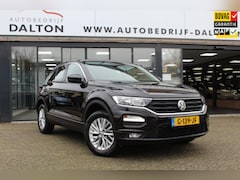 Volkswagen T-Roc - 1.0 TSI Sport NAVIGATIE /APPLE CARPLAY/ TREKHAAK / LED