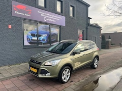 Ford Kuga - 1.6 Titanium 4WD