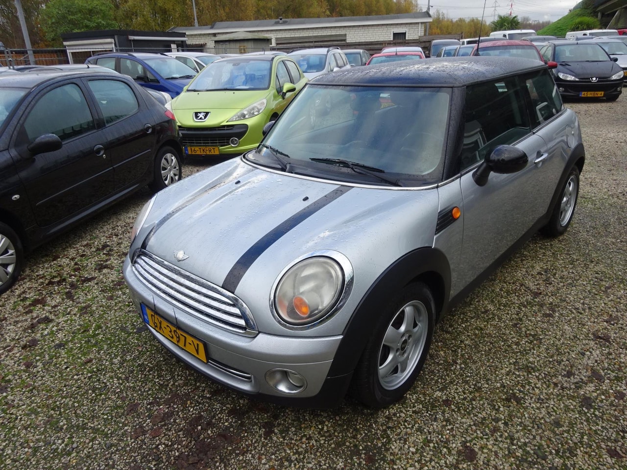 MINI Cooper - Mini 1.6 airco navigatie sport velgen - AutoWereld.nl