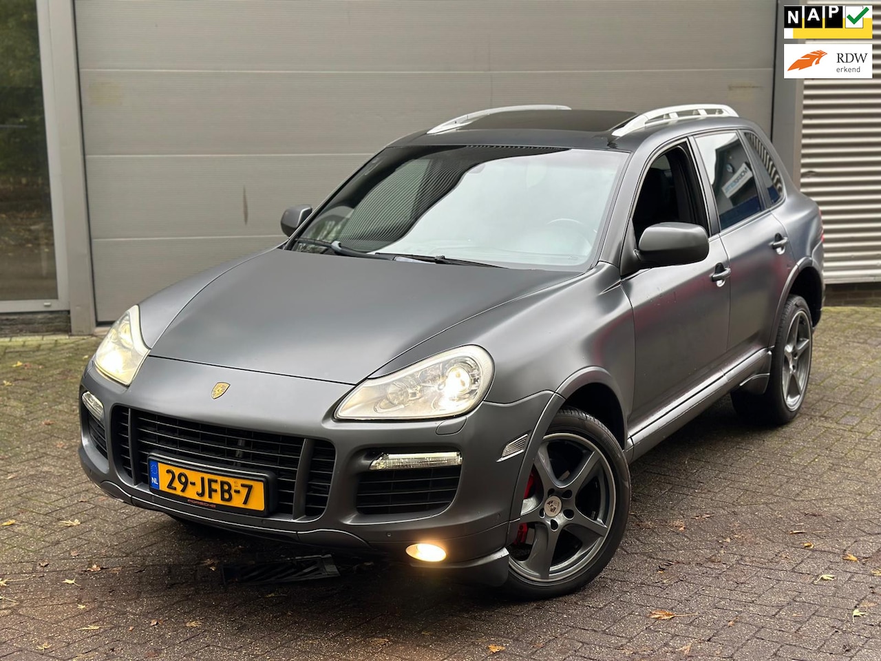 Porsche Cayenne - NETTE AUTO / MOOIE UITVOERING / DEALER ONDERHOUDEN - AutoWereld.nl