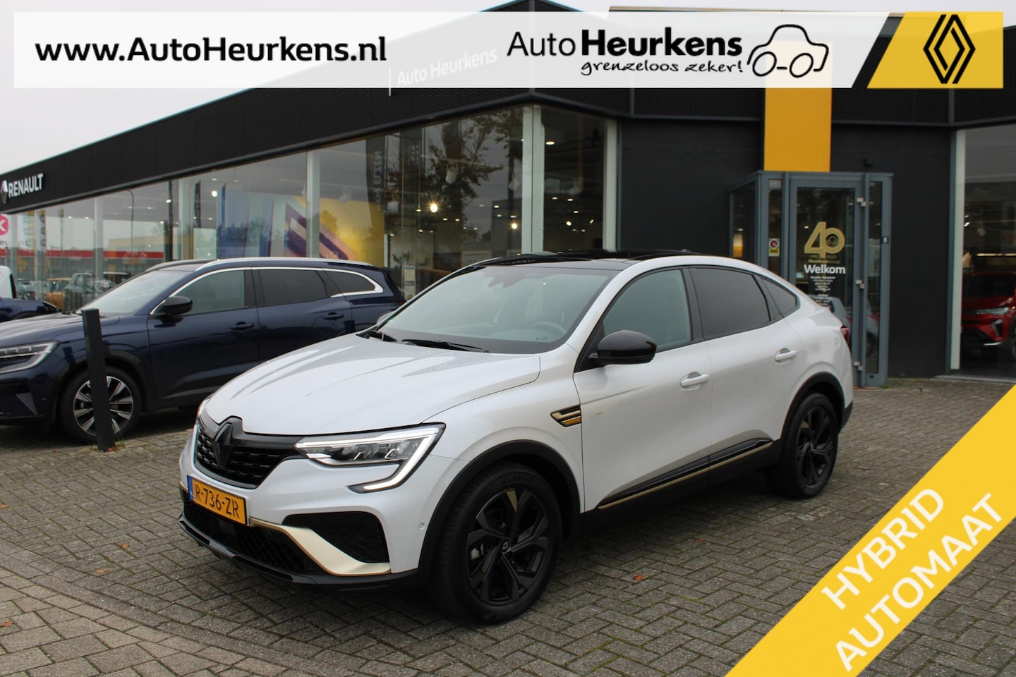 Renault Arkana - 1.6 E-Tech hybrid 145 E-Tech engineered | Glazen schuif/kanteldak | NL-auto | Dealer-onder - AutoWereld.nl