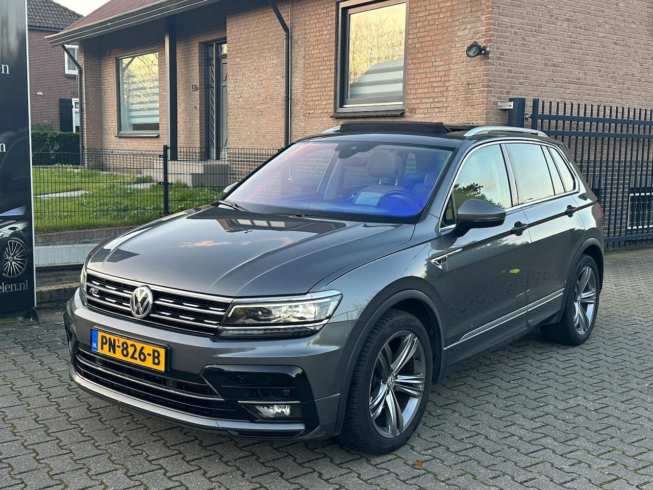 Volkswagen Tiguan - 1.4 TSI ACT Camera|Headup|Navi|Pan|Virtual - AutoWereld.nl