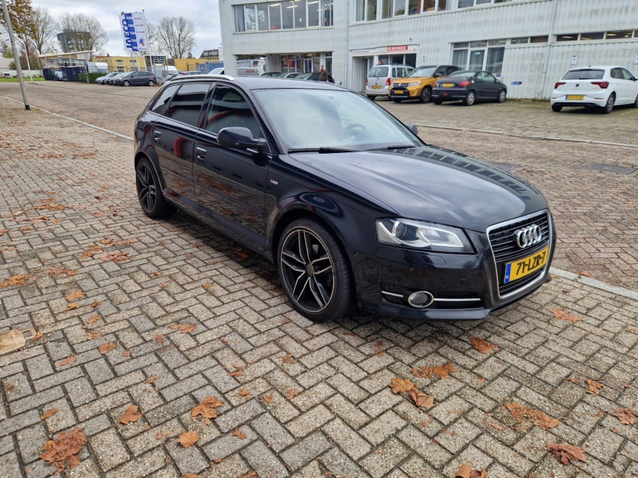 Audi A3 Sportback - 1.4 TFSI Amb s-line - AutoWereld.nl