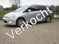 Mitsubishi Grandis - 2.4-16V InSport - Airco - 7 Persoons zaterdag open tot 15 uur