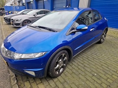 Honda Civic - 1.3 Hybrid Elegance