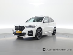 BMW X1 - xDrive25e M-Sport Shadow Line | Pano dak | Trekhaak | Headup | Leder