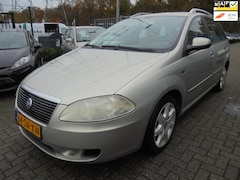 Fiat Croma - 2.2-16V Emotion