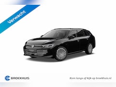 Volkswagen Passat Variant - 1.5 eHybrid 204 6DSG Elegance Business Automaat | Panoramaschuif-kanteldak, elektrisch bed