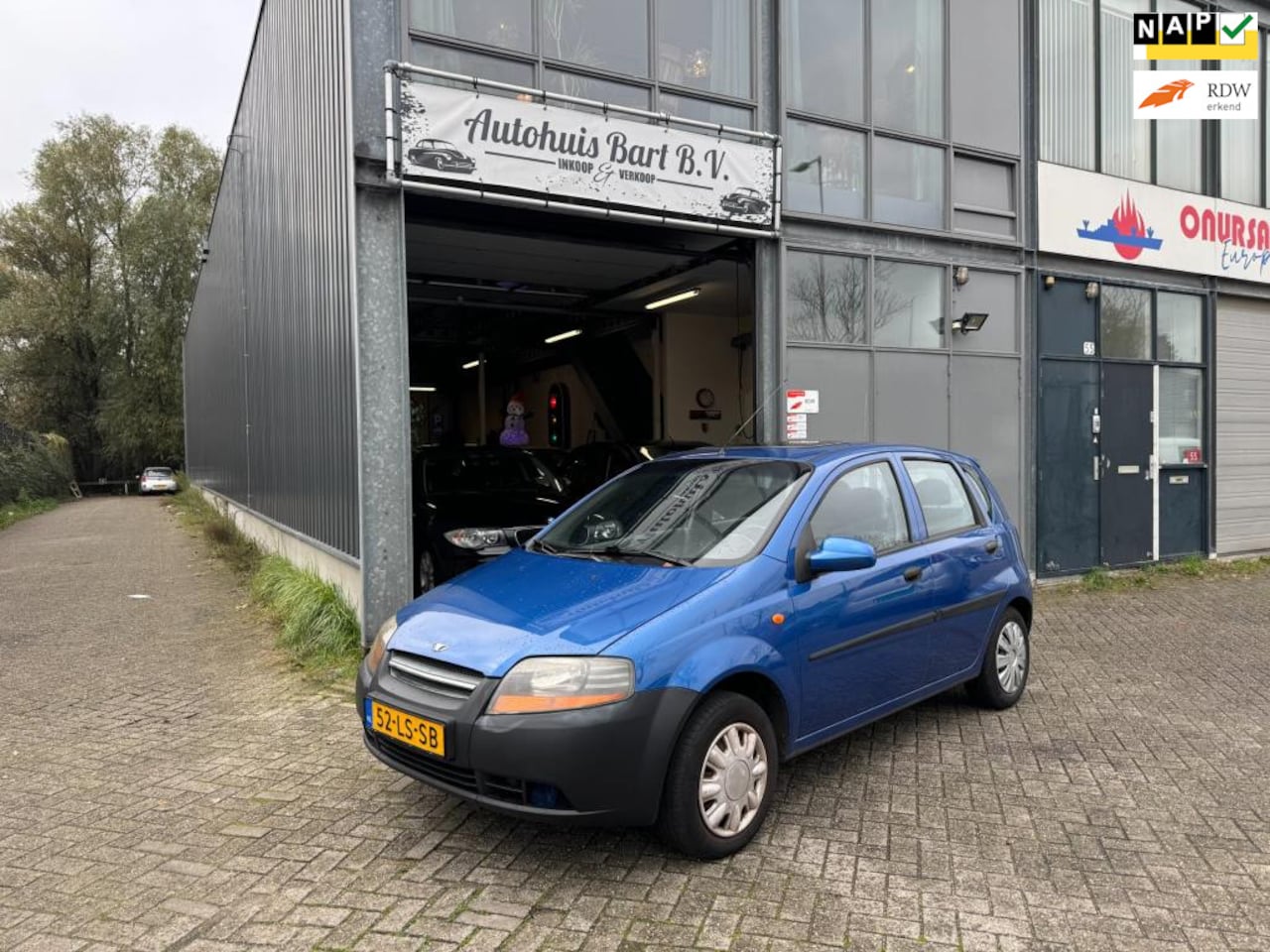 Daewoo Kalos - 1.4 Class Airco! Sunroof! 5 Deuren! Nieuwe APK! NAP Logisch! - AutoWereld.nl