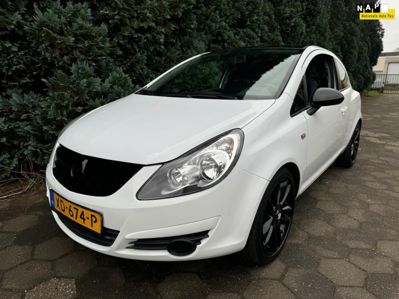 Opel Corsa - 1.4-16V Color Edition 1.4-16V Color Edition - AutoWereld.nl