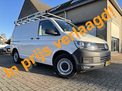 Volkswagen Transporter - 2.0 TDI L1H1 Comfortline Trekhaak / Navigatie / Imperiaal