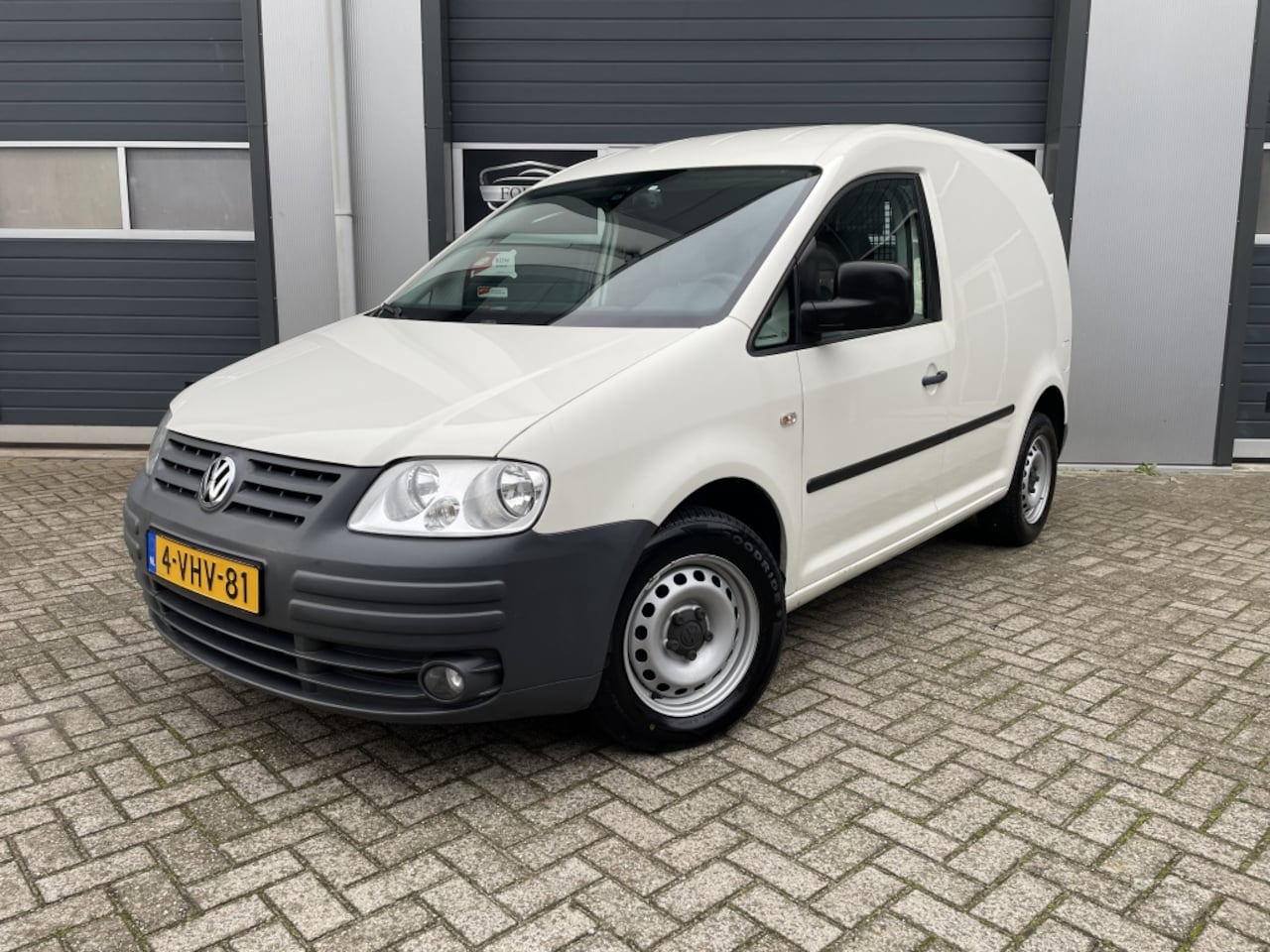 Volkswagen Caddy - 1.9 TDI NAP Cruise Carplay Airco Trekhaak NW APK nette staat! - AutoWereld.nl