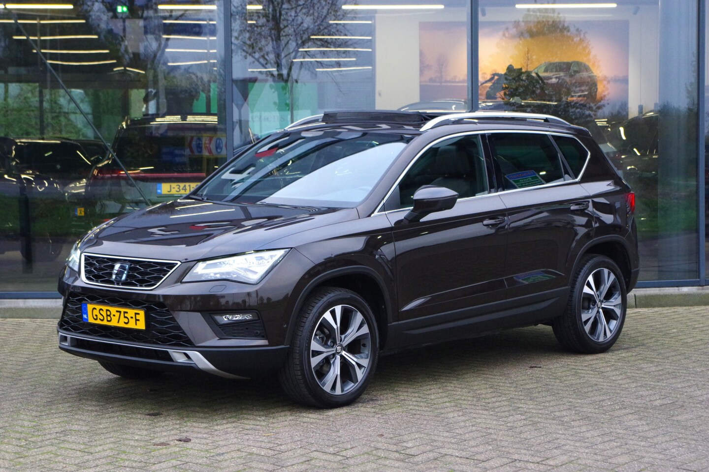 Seat Ateca - 1.5 TSI 150 PK Automaat Xcellence, Panoramadak, Digitale Cockpit, Keyless, Stoelverwarming - AutoWereld.nl