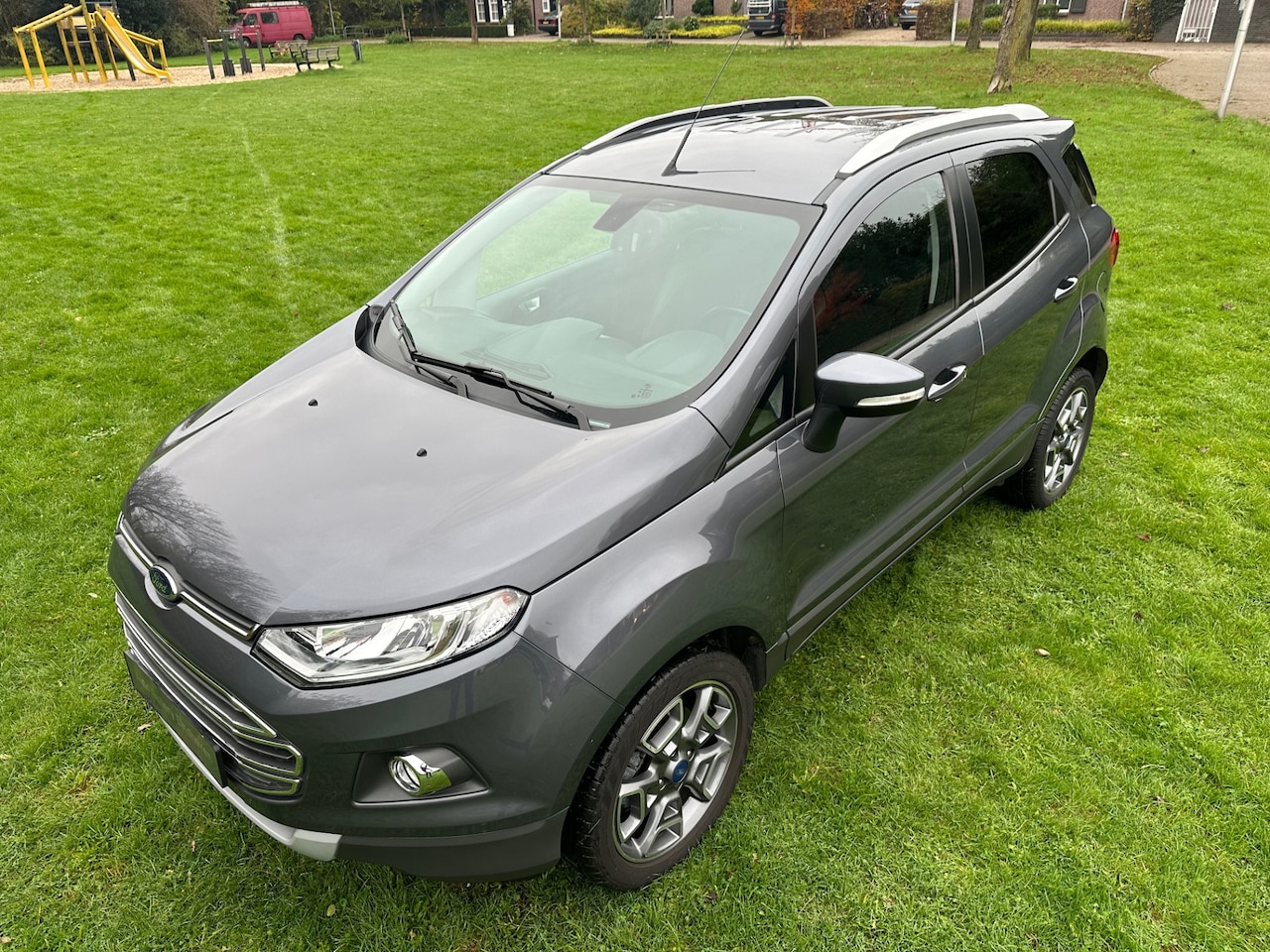 Ford EcoSport - 1.0 EcoBoost Titanium *AIRCO*STOEL VERWARMING*LM-VELGEN*1ste EIGN*WINTERPACK* - AutoWereld.nl