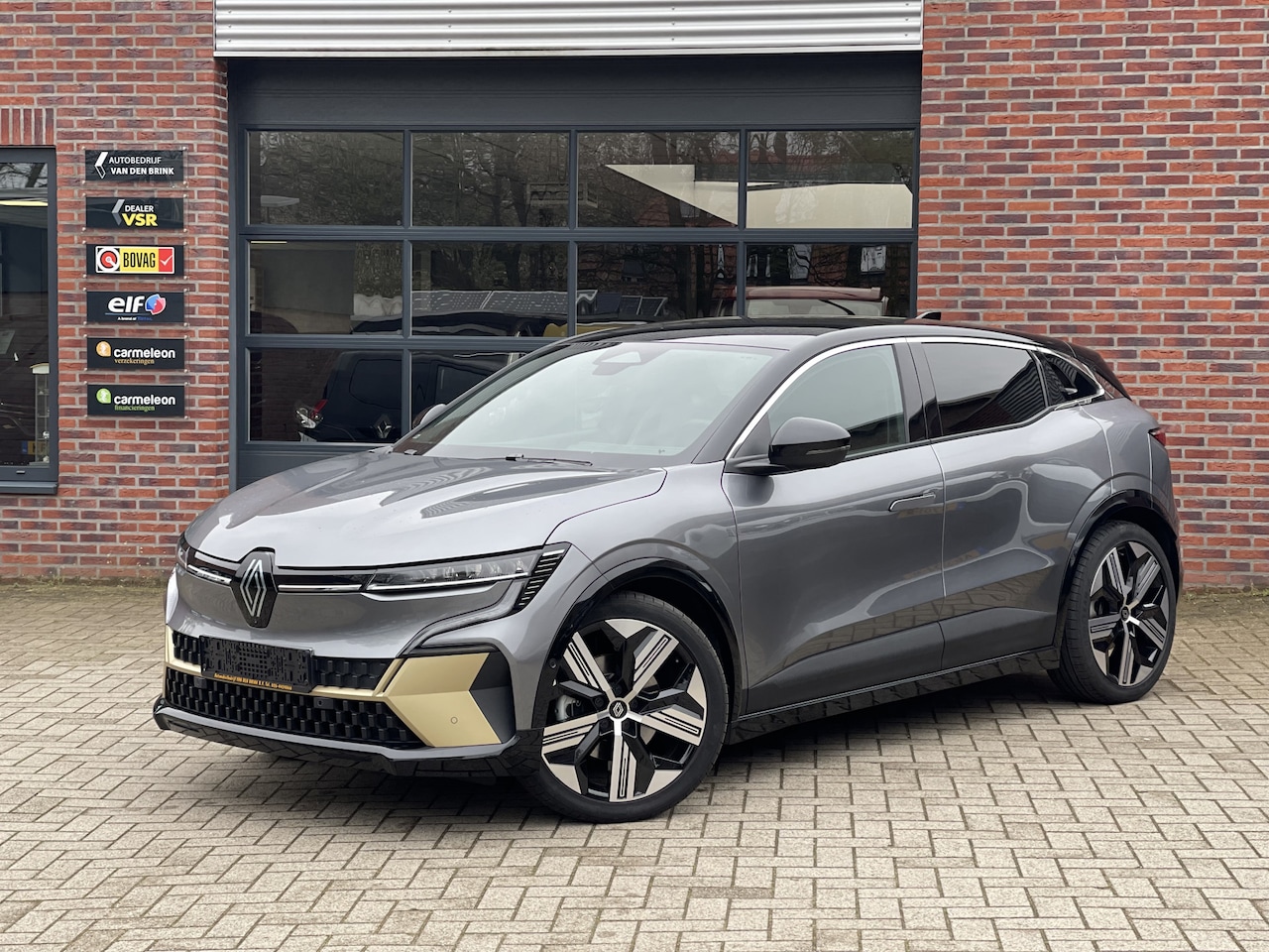 Renault Mégane E-Tech - EV40 Boost Charge Iconic | Veel Optie's! | - AutoWereld.nl