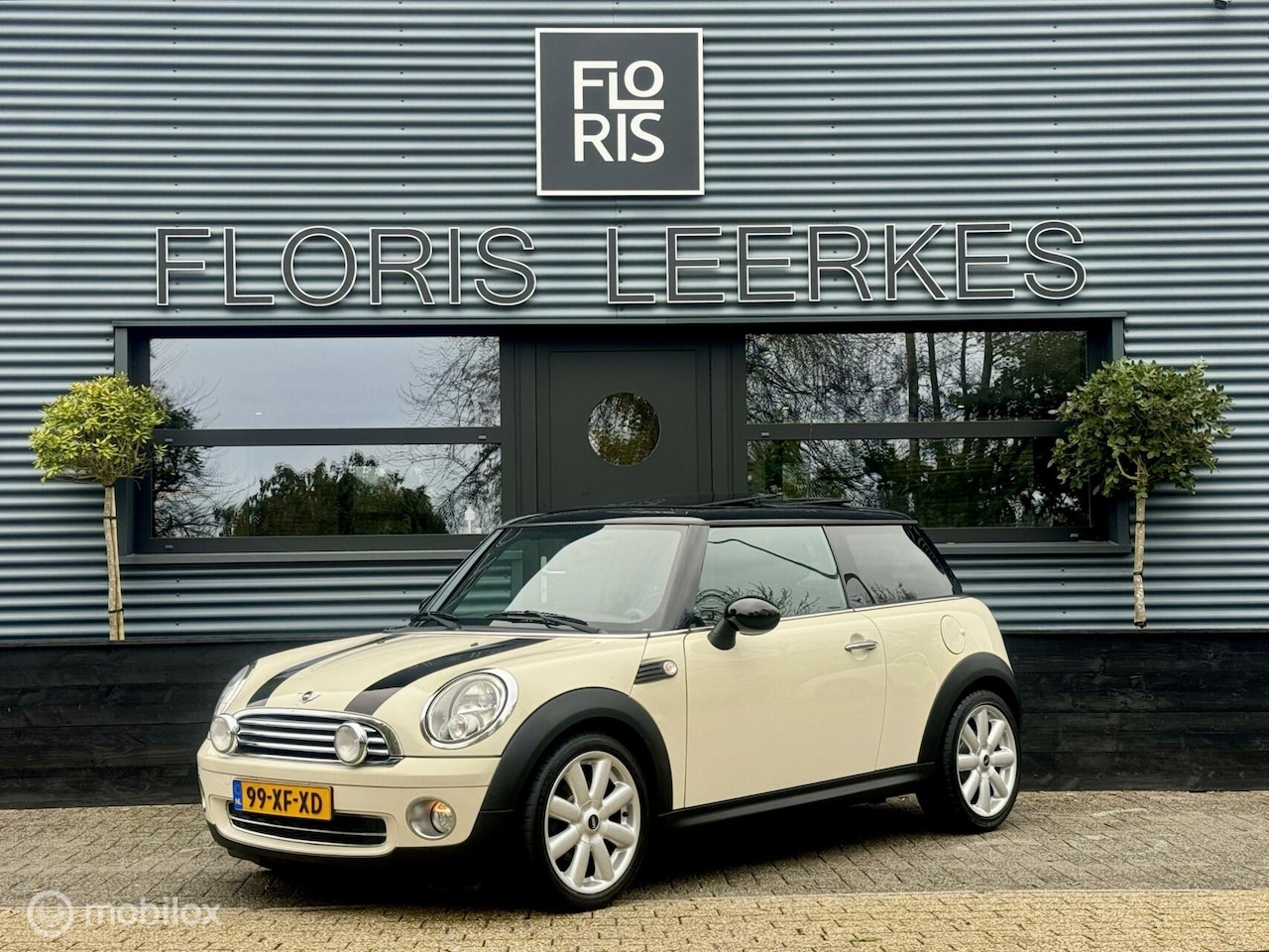 MINI Cooper - Mini 1.6 Chili | Pano Dak | Youngtimer | Cruise - AutoWereld.nl