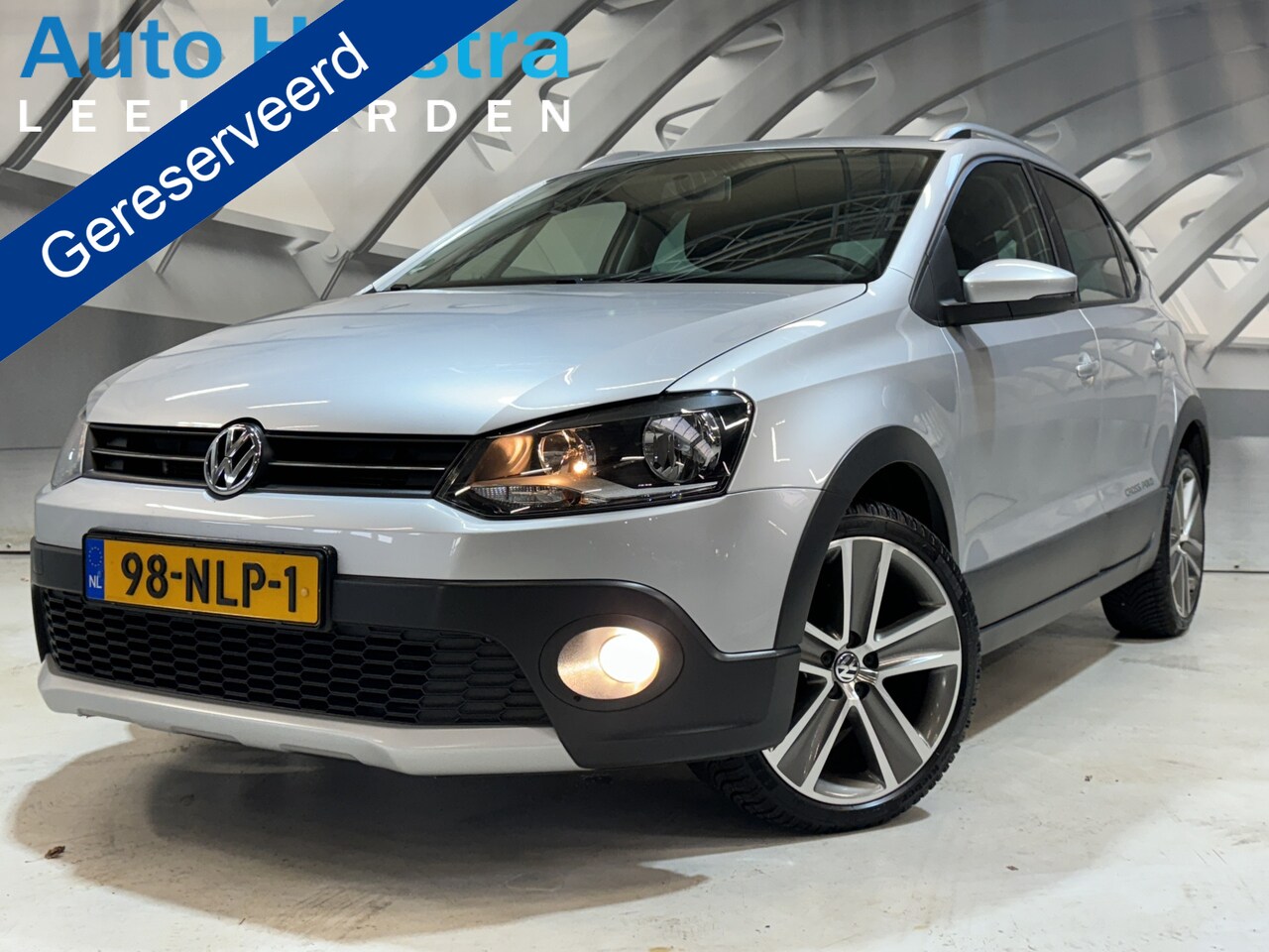 Volkswagen Polo - 1.2 TSI 105 PK Cross ZÉÉR-MOOI NAVI AIRCO CRUISE 17''LMV PDC - AutoWereld.nl