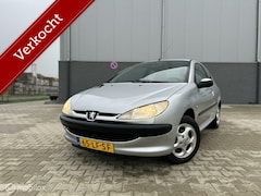 Peugeot 206 - 1.1 X-line/APK/LAGE KM/1STE EIGN./