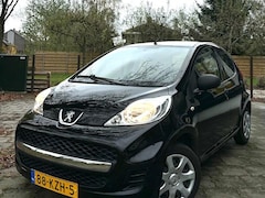 Peugeot 107 - 1.0-12V XR - 5 deurs - 107.939 NAP + Nieuwe APK