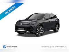 Volkswagen Tiguan - 1.5 eHybrid 204 6DSG R-Line Edition Automaat | Panoramisch schuif-, kanteldak, elektrisch