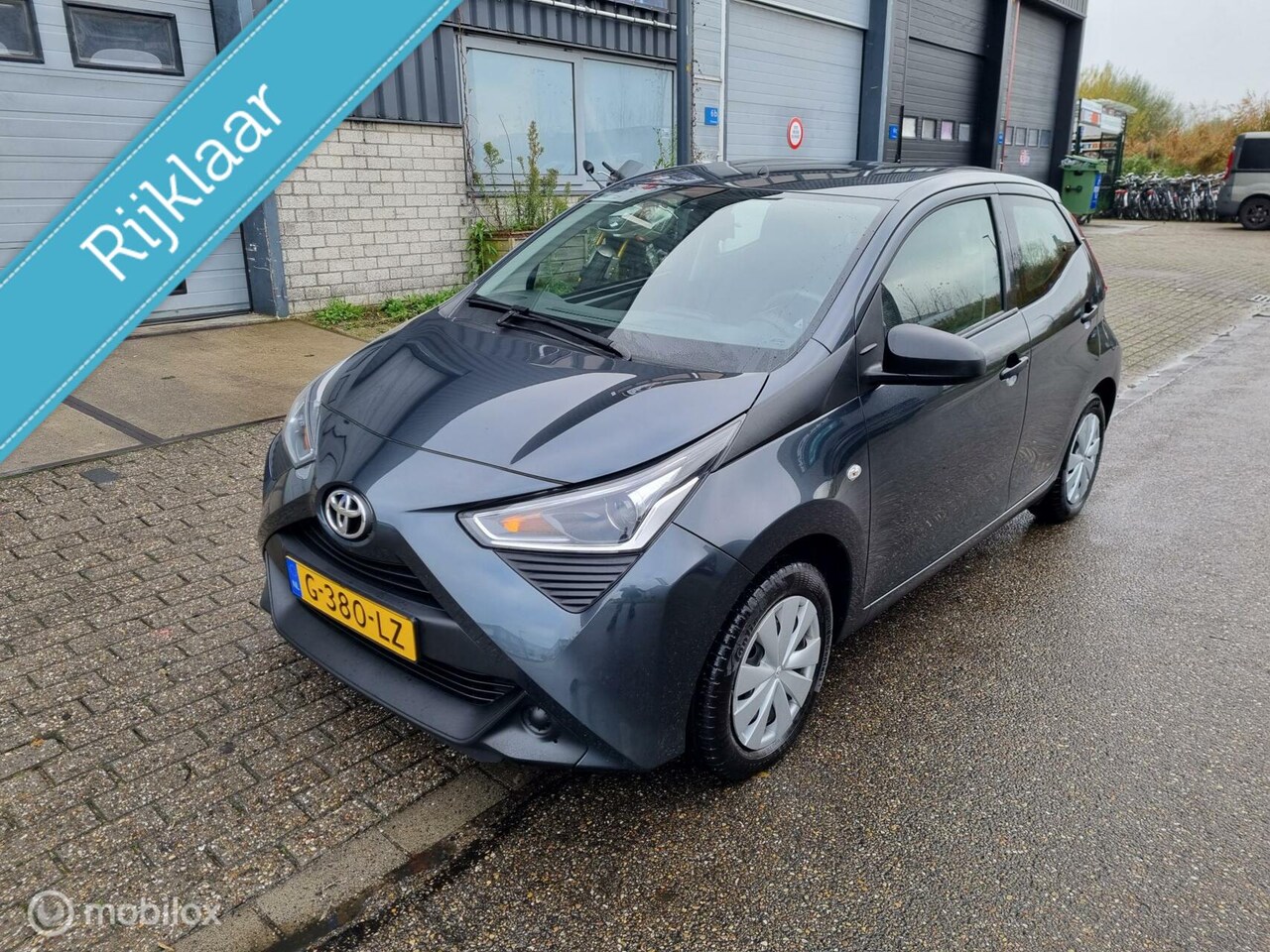 Toyota Aygo - 1.0 VVT-i x-fun Airco, Bluetooth audio, ISOFIX - AutoWereld.nl