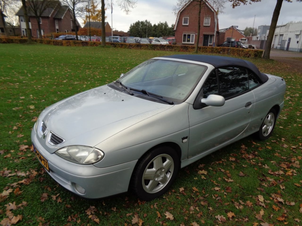 Renault Mégane Cabrio - cabrio met nieuwe a p k - AutoWereld.nl