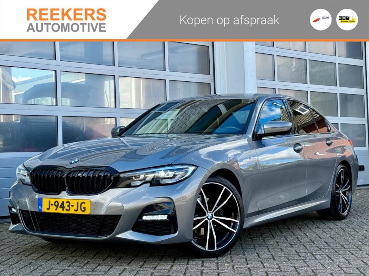 BMW 3-serie - 318I Executive AUT. M-sport Gr. Navi DAB Camera Pdc - AutoWereld.nl