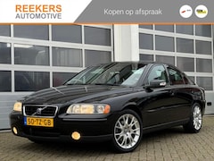 Volvo S60 - 2.4 KINETIC AUT. Zw. Leer Navi Trekhaak Org NL NW APK