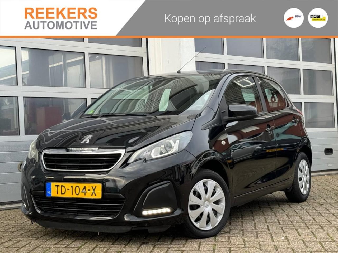 Peugeot 108 - 1.0 E-VTI ENVY 5-DRS Airco Led Bluetooth - AutoWereld.nl