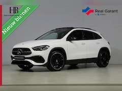 Mercedes-Benz GLA-Klasse - 200 AMG/Pano/Sfeer/Burmester/Memory/Camera