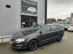 Volkswagen Passat Variant - 2.0 FSI Sportline navi clima cruise lmv