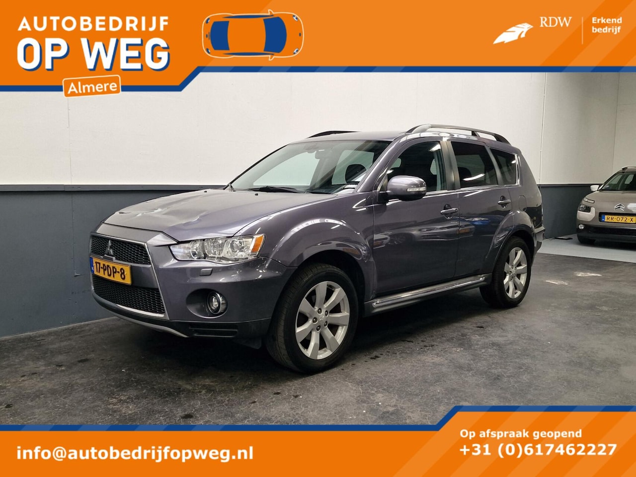 Mitsubishi Outlander - 2.4 Intense+ | SCHADE | 7 pers | 4WD - AutoWereld.nl