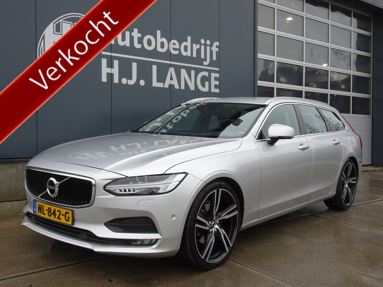 Volvo V90 - 2.0 D4 Momentum Automaat - AutoWereld.nl