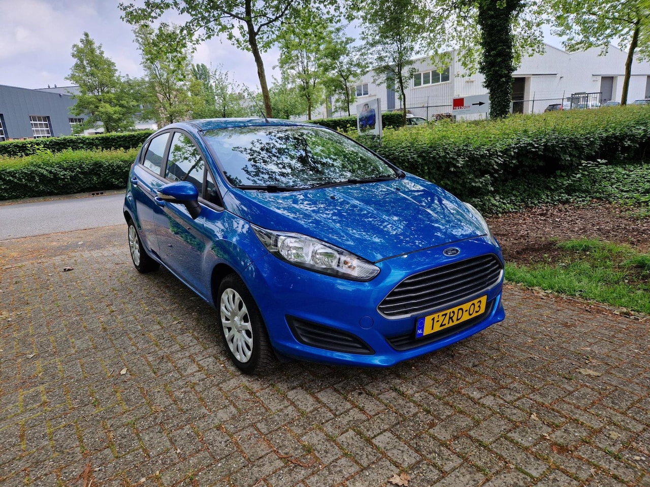 Ford Fiesta - 1.0 Style 5Drs. Airco/ Navi/ Nwe APK - AutoWereld.nl