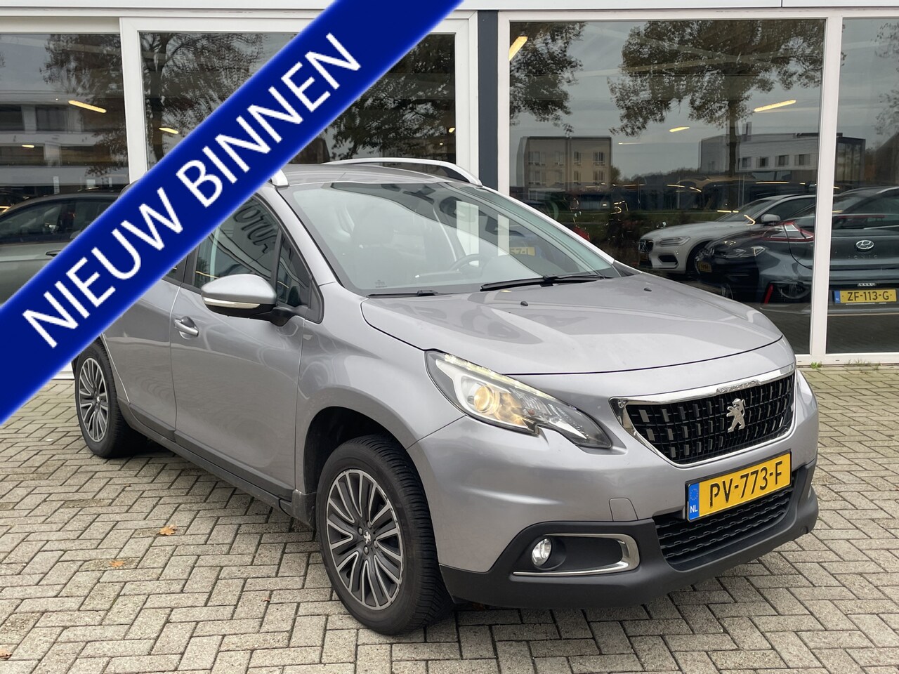 Peugeot 2008 - 1.2 PureTech Blue Lion 50% deal 4.475,- ACTIE Camera / Trekhaak / Airco / Cruise - AutoWereld.nl