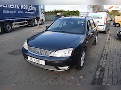 Ford Mondeo Wagon - 1.8-16V Champion