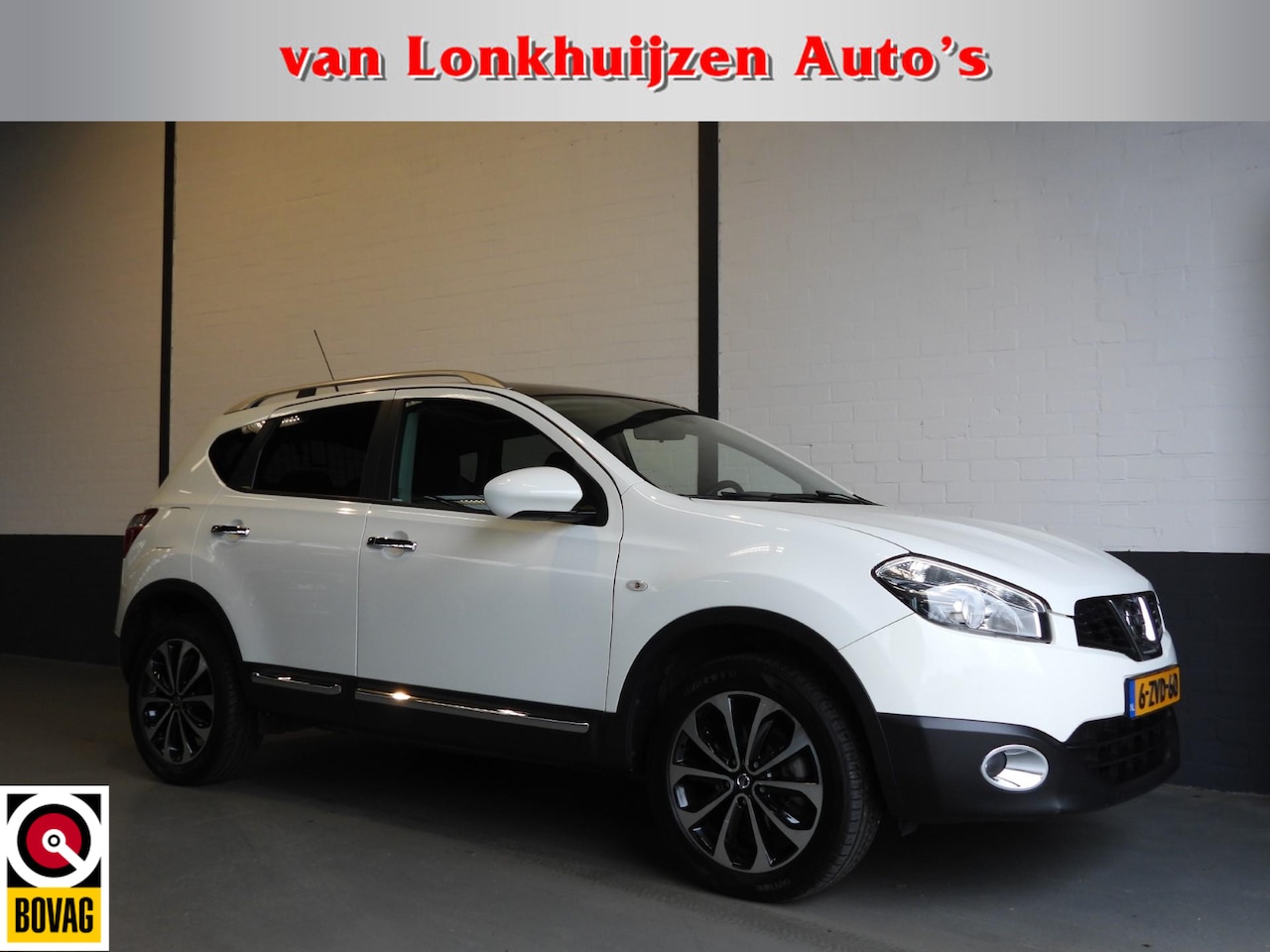 Nissan Qashqai - 2.0i Aut. Connect Edition NAVI/CAMERA/PANODAK/18"LMV! - AutoWereld.nl